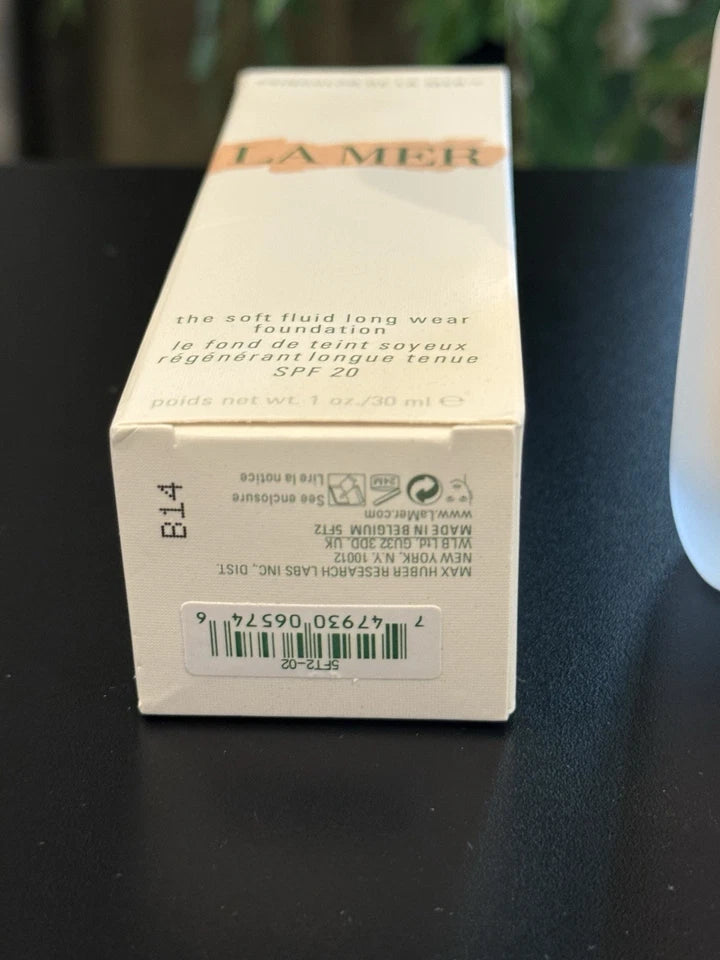 LA MER Skincolor Soft Fluid Long Wear Liquid Foundation SPF 20 Ivory 02 1 oz